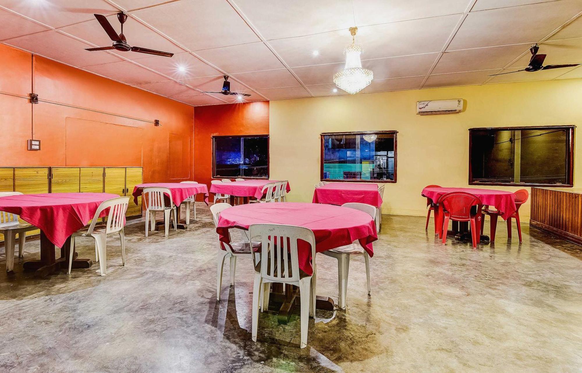 Spot On Durba 2 Hotel Tezpur Kültér fotó